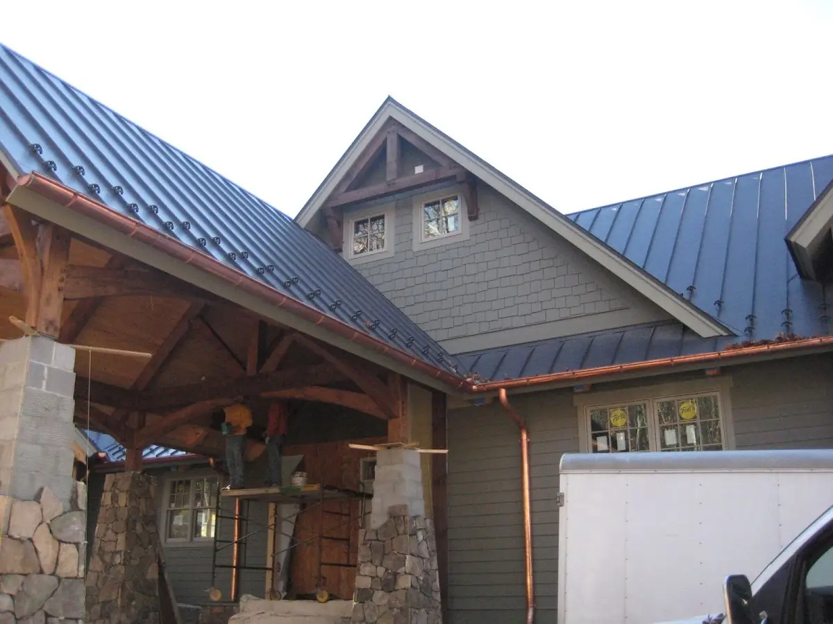 Craftsman Roofing team delivering quality roofing work in Withamsville